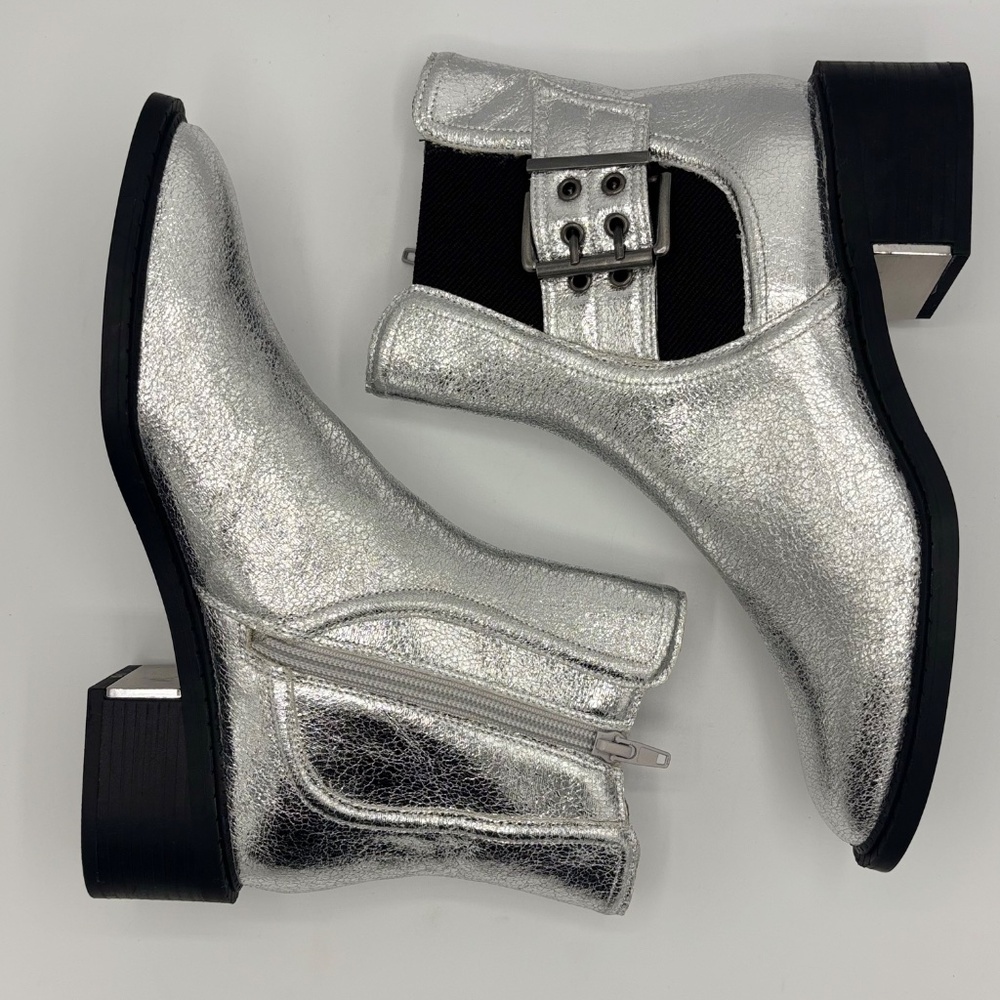 BCBGeneration Barini Silver Metallic Cutout Ankle Boots 6.5M Western Festival - Picture 4 of 16